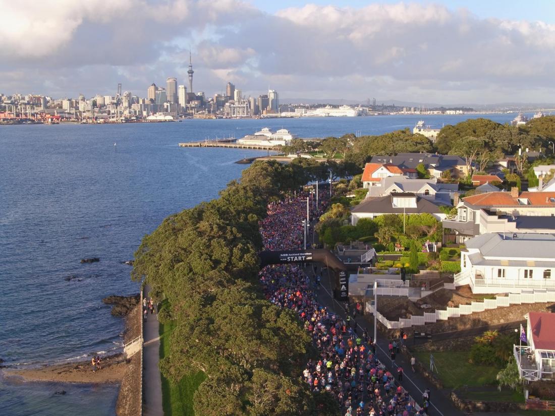 ASB AUCKLAND MARATHON NUDGES 14,000 ENTRANTS   